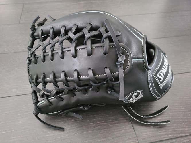Spalding Pro Select 12.75" Glove