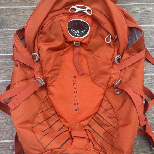 Orange Osprey Momentum 30 Backpack - Final Price Drop