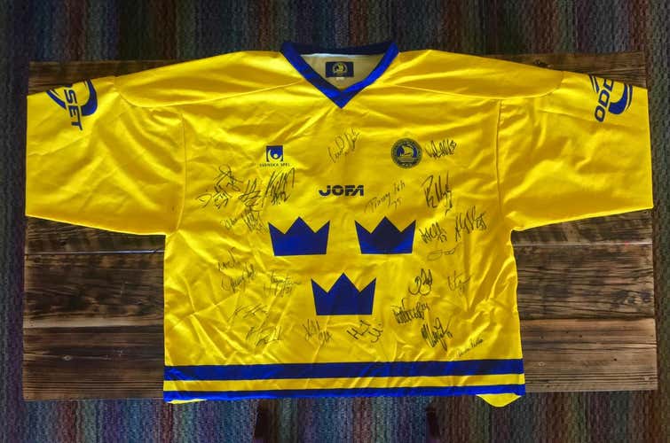 Authentic Jofa Team Sweden Tommy Salo Autographed Replica Jersey
