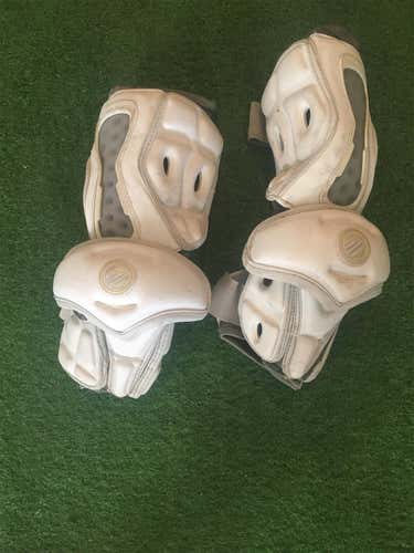 Used Medium Maverik Arm Pads