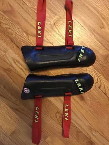 Shin Guards Used Medium Leki Shin Guard