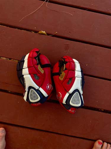 Blue Used Maverik Rome NXT 13" Goalie Gloves