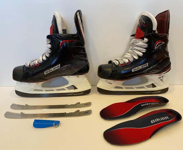 Used Junior Bauer Vapor 1X Hockey Skates Regular Width Size 4 with LS5 Edge Runners