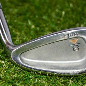 Titleist 	Dci 	8 Iron 	Right Handed 	35.5"	Steel 	Regular 	New Grip