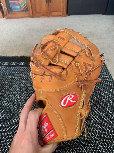 Adult First Base Heart of the Hide 13" Baseball Glove
