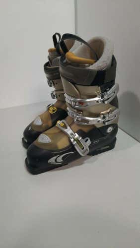 Salomon Ski Boots Mondo Size 26.5