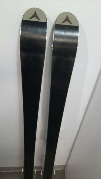 Dynastar Omedrive Skis With Rossignol Bindings Size 154cm
