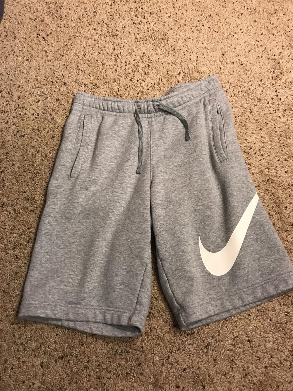 nike mens sweatpant shorts