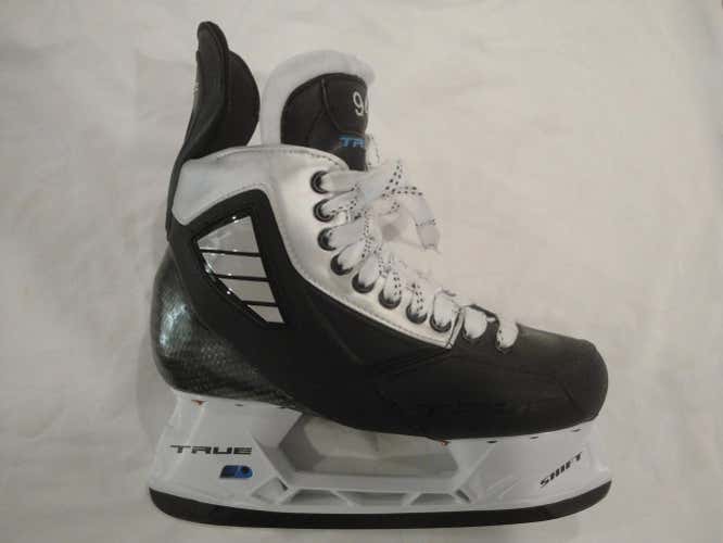 TRUE HOCKEY SKATES SIZE 8 PRO STOCK 272 STEP BLACKSTEEL MADE IN CANADA