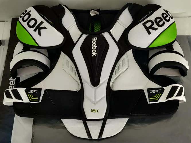 Senior XL Reebok 16K Shoulder Pads