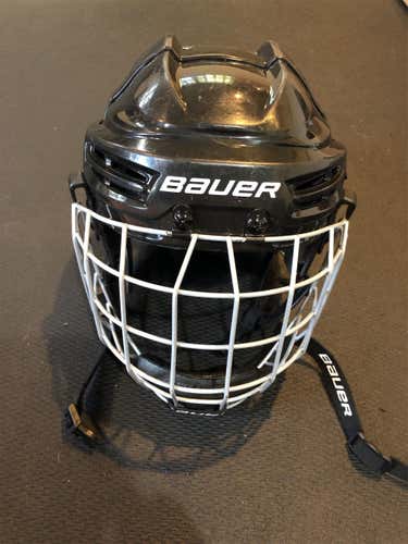 Black Used Youth Bauer Prodigy Helmet