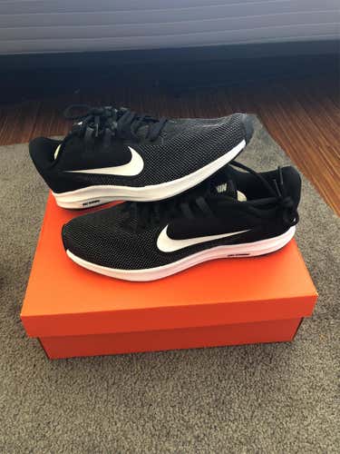 Nike Men’s Flex Experience RN 9 Running Shoes - Size 10.5