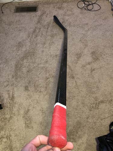 Used Senior Bauer Left Hand Vapor FlyLite Hockey Stick Toe Pattern