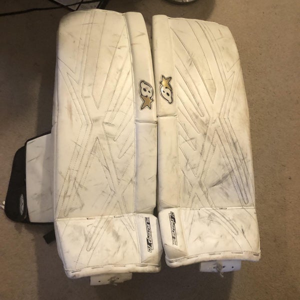 White Junior 29" Brian's Subzero 7.0 Goalie Leg Pads