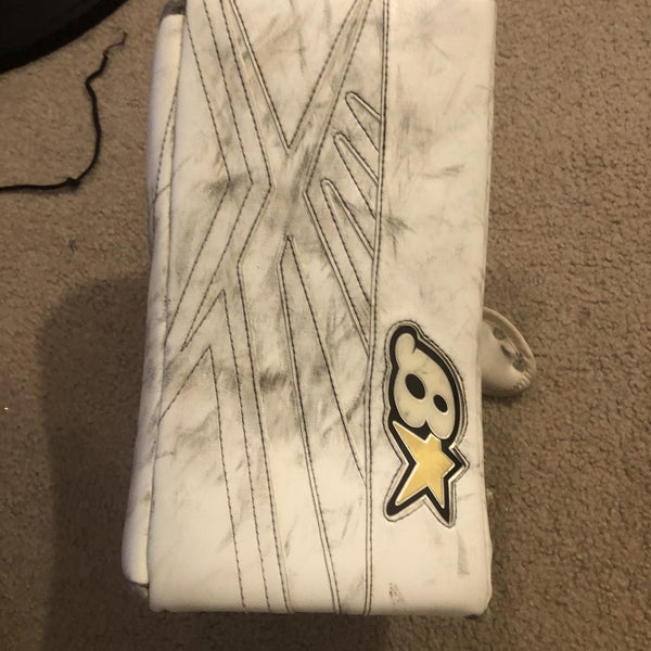 White Intermediate Regular Subzero 7.0