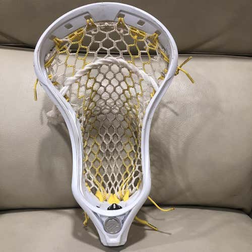 White Used Attack & Midfield Strung Tactik 2.0 Head