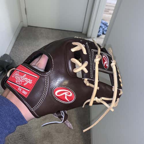 High School/College Right Hand Throw Pro Preferred 11.25" Baseball Glove
