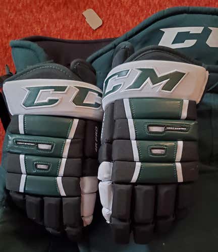Green CCM Tacks 4 Roll Pro III Gloves