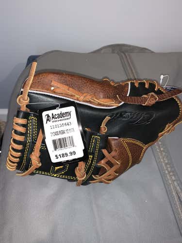 Black New Adult Mizuno Right Hand Throw Infield Classic Pro Soft Baseball Glove 11.75"