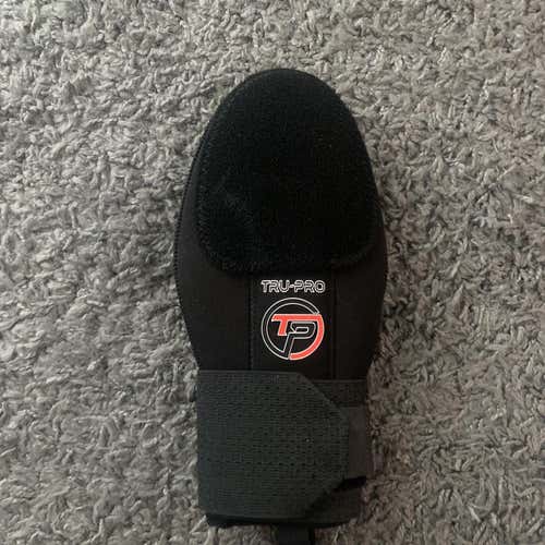 Tru Pro Baserunners Oven Mitt