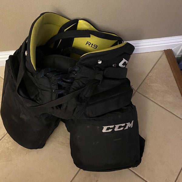 Senior Medium CCM Premier R1.9 Hockey Goalie Pants