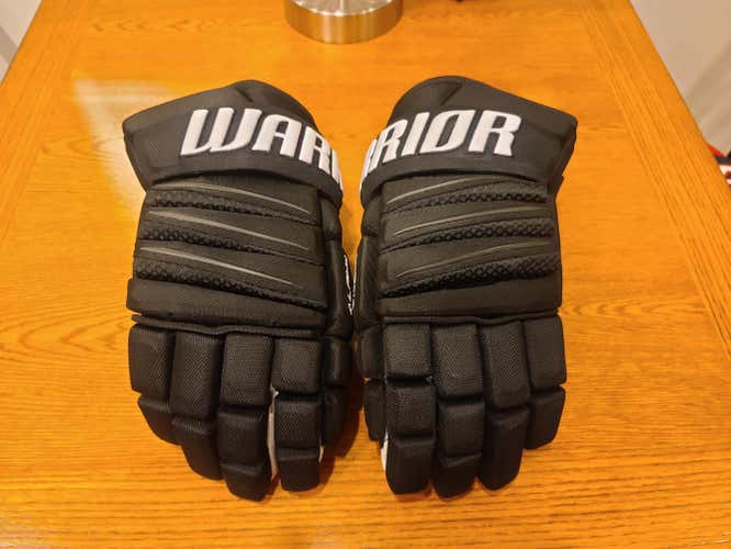 New - Warrior Alpha QX Gloves 14" - Pro Stock - Colorado Avalanche