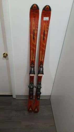 Atomic Beta Ride Downhill Skis With Atomic Bindings Size 160cm