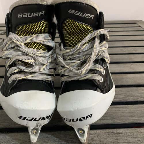 Junior Bauer Supreme One.7 Regular Width  Size 1 Goalie Skates