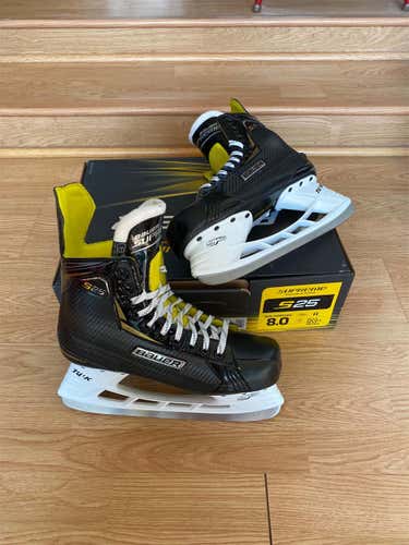 Bauer Supreme S25 Size 8 Hockey Skates