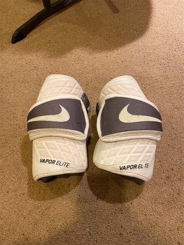 Used Large Nike Vapor Elite Arm Pads