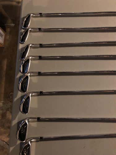 Men's Right Handed Burner 2.0 Regular Flex Steel Shaft Iron Set