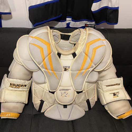 Senior XL Vaughn v7 Pro Stock Goalie Chest Protector