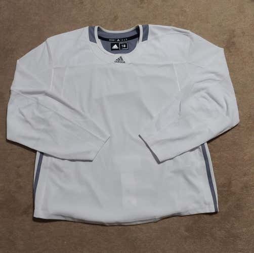 White Adidas Practice hockey jersey with Fight Strap Size 58
