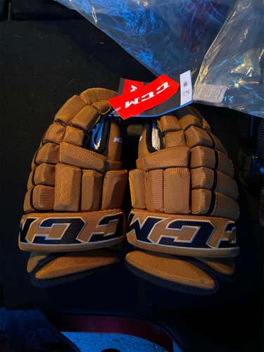 CCM HG4PC LIMITED EDITION SENIOR HOCKEY GLOVES
