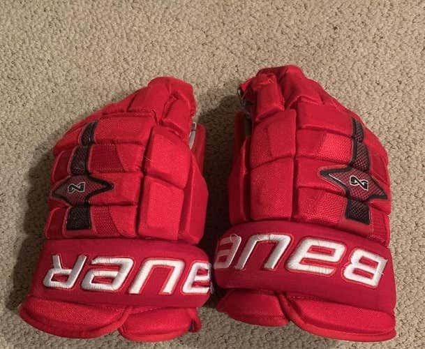 Red Senior Bauer Nexus Pro 14"  Gloves