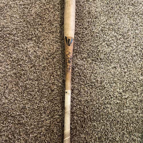 High School/College Wood (-3) 30 oz 33" Bat