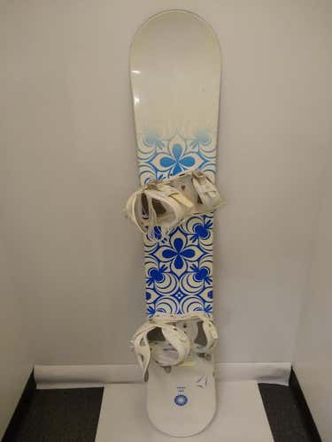 Used Atomic Tika 154 Cm Snowboard Womens Combo