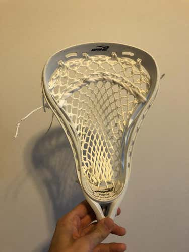 White Used Attack & Midfield Brine Strung Vapor Head