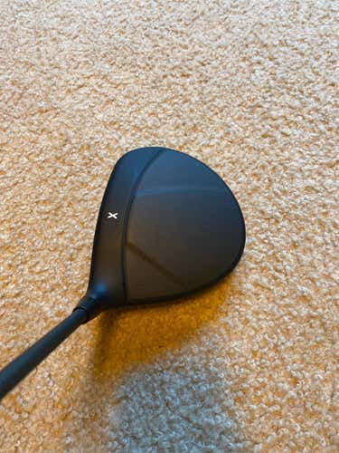 Men's Right Handed Extra Stiff Flex 9 Loft Driver