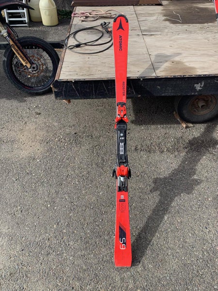 Used Men's 2019 Atomic Racing Redster FIS SL Skis With Bindings Max Din 12