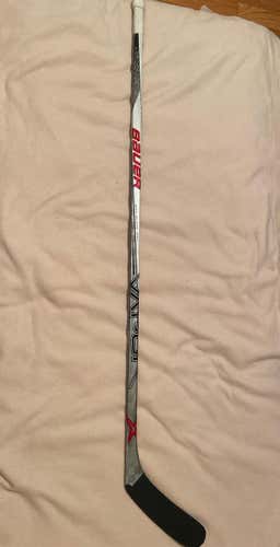 New Intermediate Lef Hand Vapor 1X  Hockey Stick