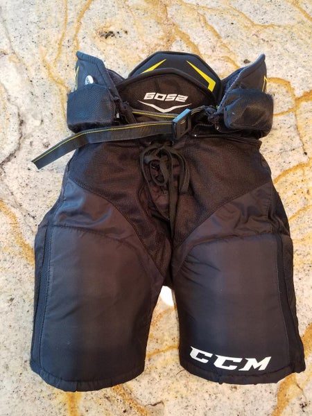 Black Used Junior Medium CCM Tacks Hockey Pants JR-M