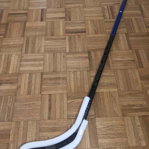 Brand New Yale Pro Stock Bauer Nexus 2N Pro Stick (RH P92 - 65 Flex) Matte Grip