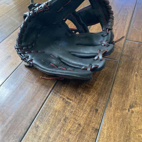 Black Kid Pitch (9YO-13YO) Infield R9 11.25" Baseball Glove