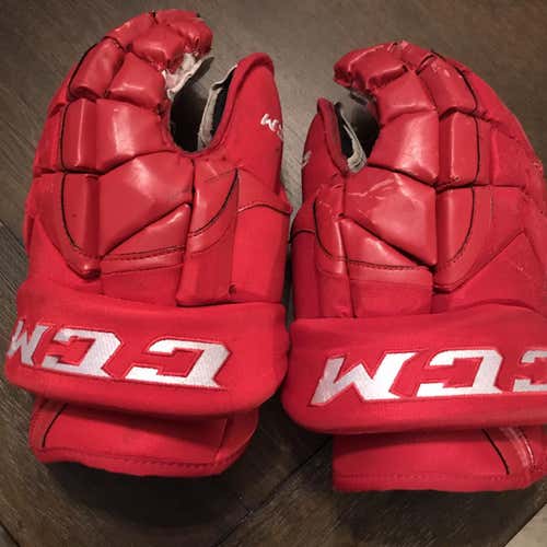 CCM HGP14 14" Pro Stock Gloves