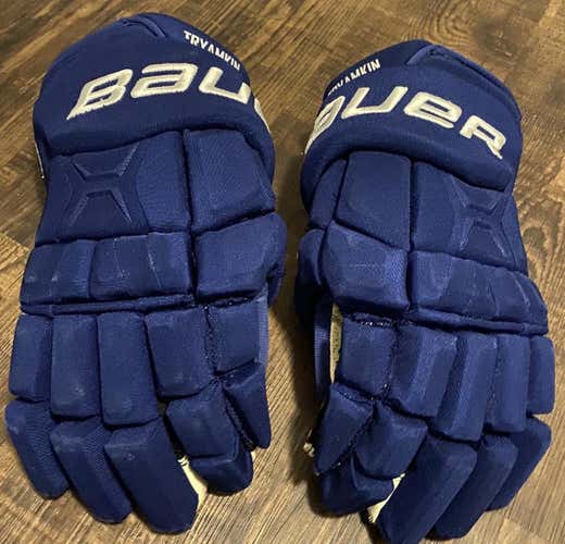 Tryamkin Canucks Bauer MX3 15" Pro Stock Gloves