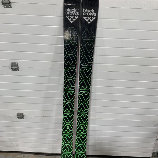 Used 2018 Black Crows skis | Size: 185