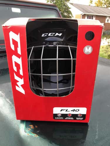 Black New Medium CCM FL40  Helmet