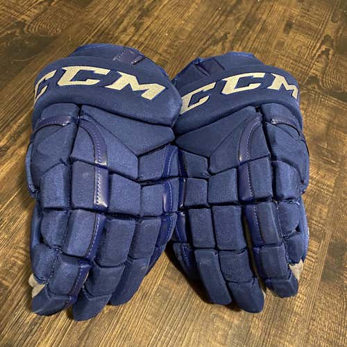 Vancouver CanucksCCM HG12XP 14" Pro Stock Gloves
