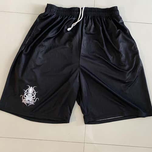 New Krakens shorts extra-large with pockets